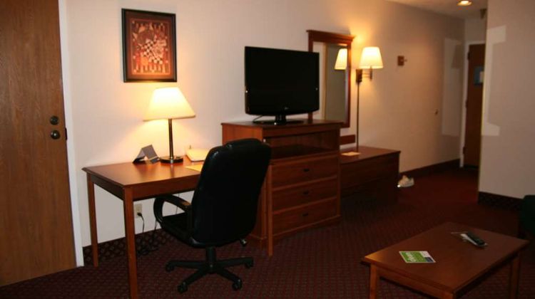 Hampton Inn Laurinburg Room