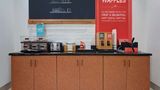 <b>Hampton Inn Deming Restaurant</b>. Images powered by <a href="https://iceportal.shijigroup.com/" title="IcePortal" target="_blank">IcePortal</a>.