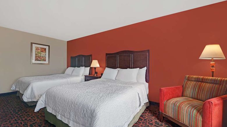 <b>Hampton Inn Deming Room</b>. Images powered by <a href="https://iceportal.shijigroup.com/" title="IcePortal" target="_blank">IcePortal</a>.