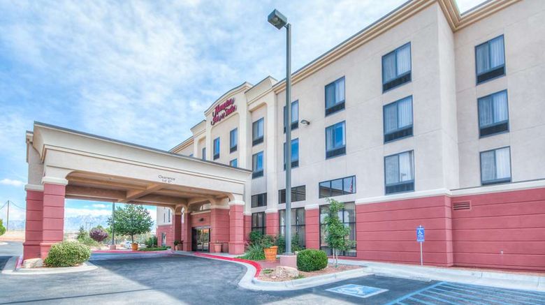 <b>Hampton Inn & Suites Las Cruces I-25 Exterior</b>. Images powered by <a href="https://iceportal.shijigroup.com/" title="IcePortal" target="_blank">IcePortal</a>.