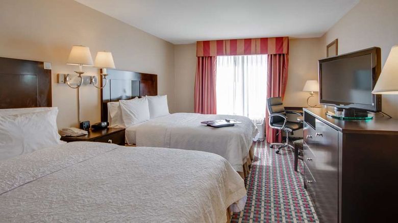 <b>Hampton Inn & Suites Las Cruces I-25 Room</b>. Images powered by <a href="https://iceportal.shijigroup.com/" title="IcePortal" target="_blank">IcePortal</a>.