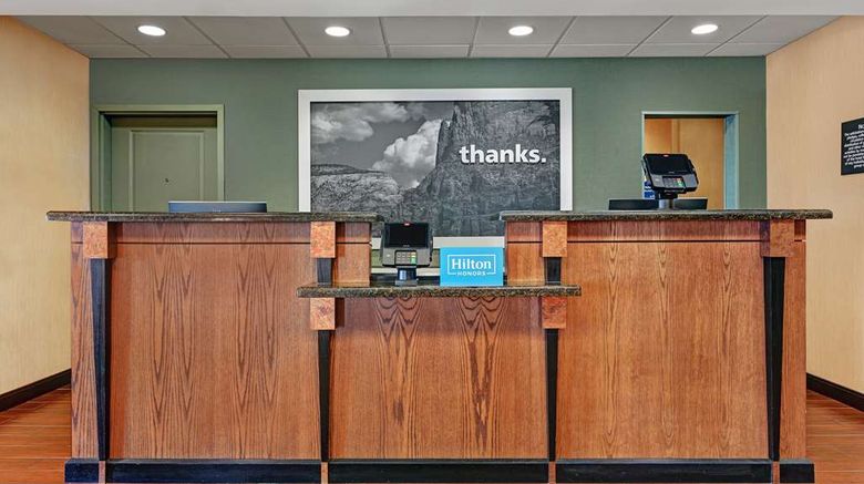 <b>Hampton Inn Lordsburg Lobby</b>. Images powered by <a href="https://iceportal.shijigroup.com/" title="IcePortal" target="_blank">IcePortal</a>.
