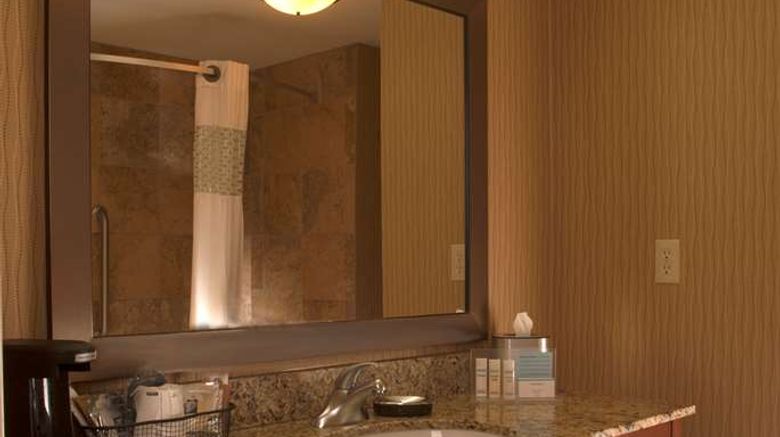 <b>Hampton Inn Tomah Room</b>. Images powered by <a href="https://iceportal.shijigroup.com/" title="IcePortal" target="_blank">IcePortal</a>.