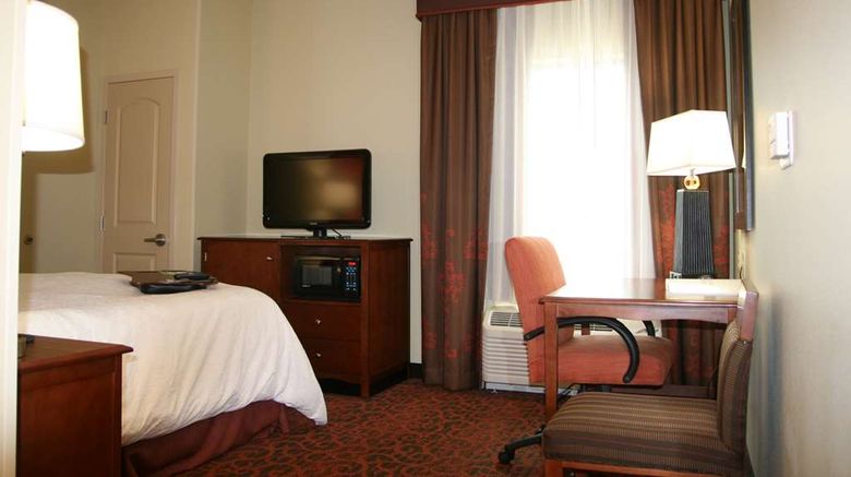 <b>Hampton Inn Tomah Room</b>. Images powered by <a href="https://iceportal.shijigroup.com/" title="IcePortal" target="_blank">IcePortal</a>.