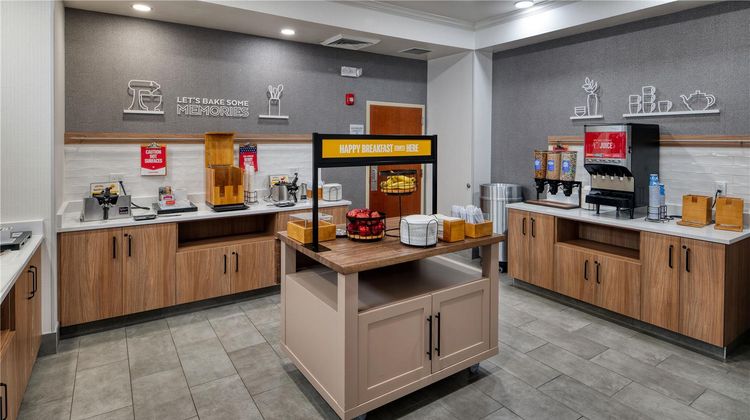 Hampton Inn Tomah Restaurant