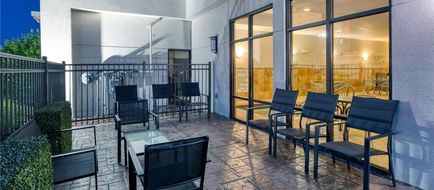 Hampton Inn Tomah Exterior