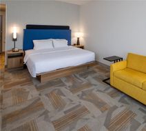 Hampton Inn Tomah Room
