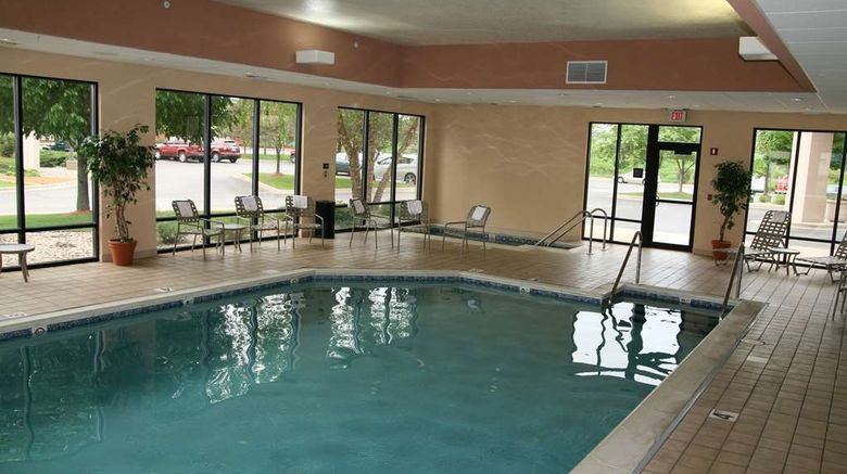 <b>Hampton Inn La Crosse/Onalaska Pool</b>. Images powered by <a href="https://iceportal.shijigroup.com/" title="IcePortal" target="_blank">IcePortal</a>.
