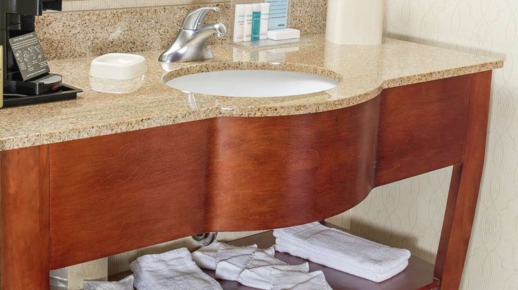 Hampton Inn Littleton Room