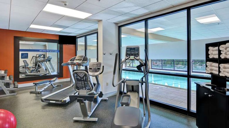 <b>Hampton Inn Lewisburg Health</b>. Images powered by <a href="https://iceportal.shijigroup.com/" title="IcePortal" target="_blank">IcePortal</a>.