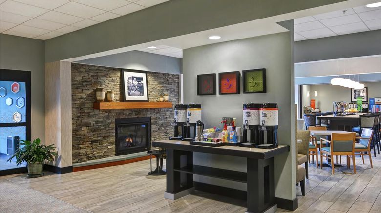 <b>Hampton Inn Lewisburg Restaurant</b>. Images powered by <a href="https://iceportal.shijigroup.com/" title="IcePortal" target="_blank">IcePortal</a>.