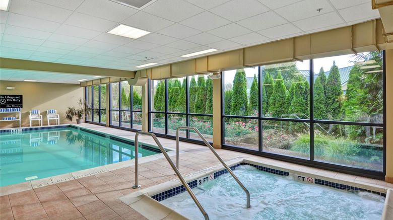 <b>Hampton Inn Lewisburg Pool</b>. Images powered by <a href="https://iceportal.shijigroup.com/" title="IcePortal" target="_blank">IcePortal</a>.