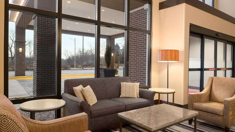 <b>Hampton Inn Lawrence Lobby</b>. Images powered by <a href="https://iceportal.shijigroup.com/" title="IcePortal" target="_blank">IcePortal</a>.