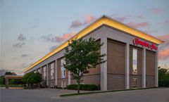 Hampton Inn Lawrence