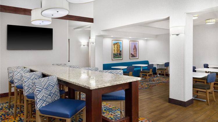 Hampton Inn Lawrence Restaurant