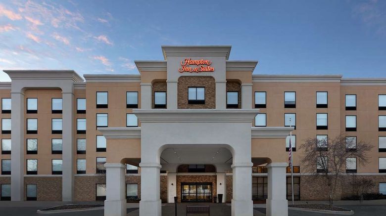 Hampton Inn  and  Suites Lynchburg Exterior. Images powered by <a href="https://iceportal.shijigroup.com" target="_blank" rel="noopener">Ice Portal</a>.
