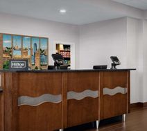 Hampton Inn & Suites Lynchburg Lobby