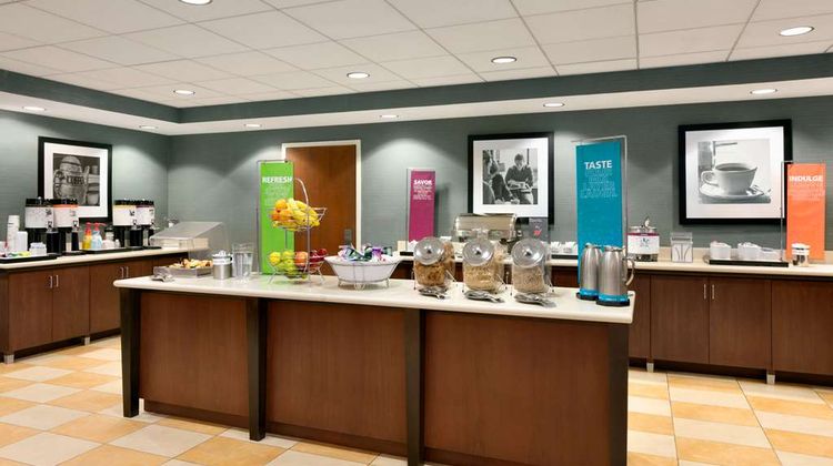 Hampton Inn & Suites Mahwah Restaurant