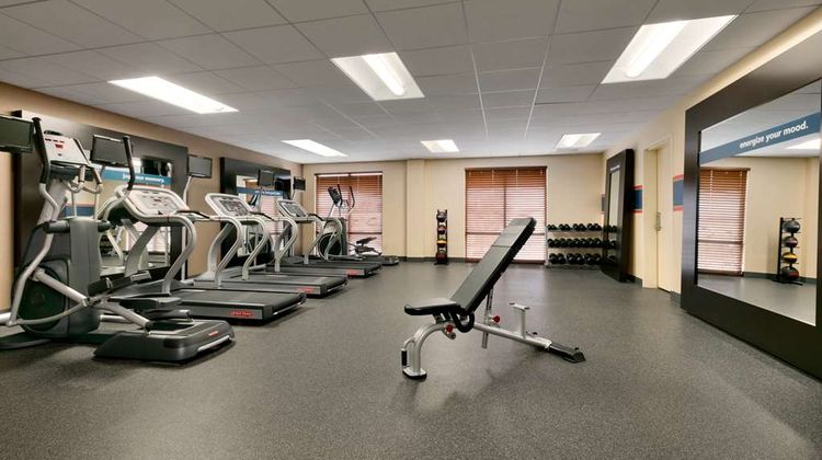 Hampton Inn & Suites Mahwah Health