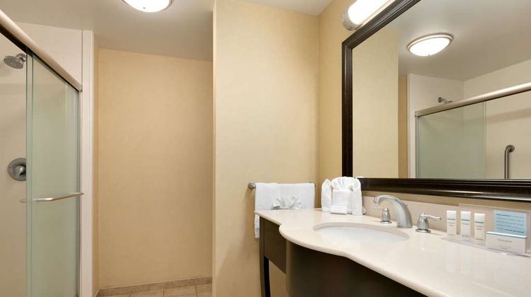 Hampton Inn & Suites Mahwah Room