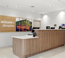 Hampton Inn Inwood Lobby