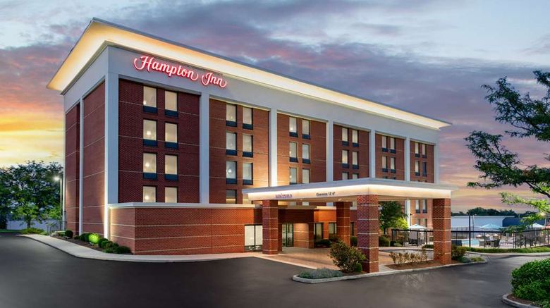 <b>Hampton Inn Martinsburg Exterior</b>. Images powered by <a href="https://iceportal.shijigroup.com/" title="IcePortal" target="_blank">IcePortal</a>.