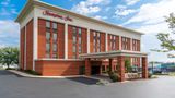 Hampton Inn Martinsburg Exterior
