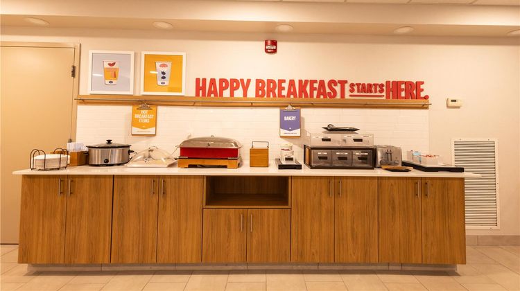 Hampton Inn & Suites by Hilton McComb Restaurant