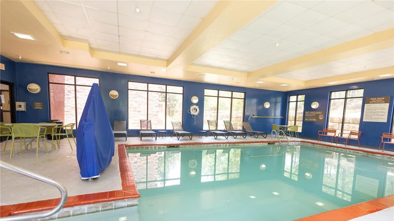 <b>Hampton Inn & Suites by Hilton McComb Pool</b>. Images powered by <a href="https://iceportal.shijigroup.com/" title="IcePortal" target="_blank">IcePortal</a>.