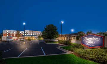 Hampton Inn McHenry