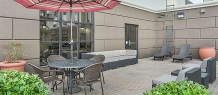 Hampton Inn & Suites Macon Exterior