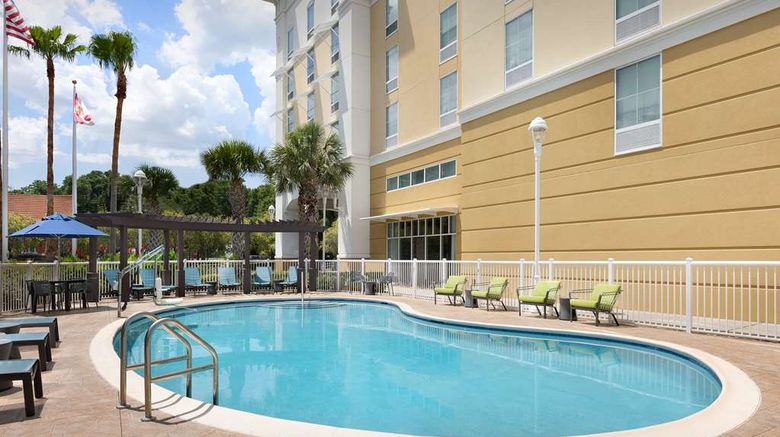 <b>Hampton Inn & Suites Orlando-N/Altamonte Pool</b>. Images powered by <a href="https://iceportal.shijigroup.com/" title="IcePortal" target="_blank">IcePortal</a>.