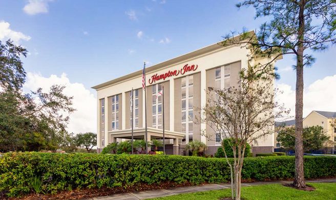 Hampton Inn Orlando-Intl Airport Exterior