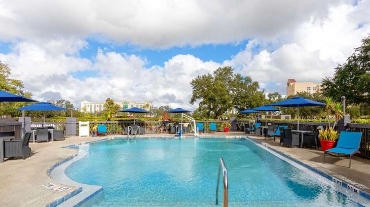 Hampton Inn Orlando-Intl Airport Pool
