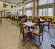 Hampton Inn & Suites Clermont Lobby