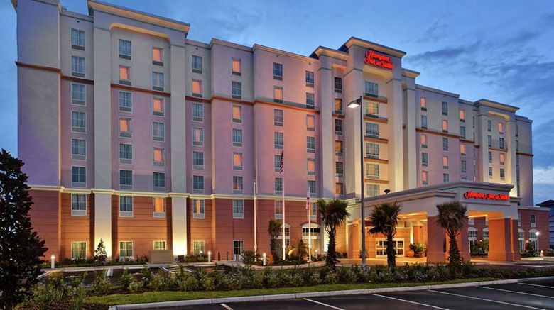 <b>Hampton Inn & Suites Orlando Airport Exterior</b>. Images powered by <a href="https://iceportal.shijigroup.com/" title="IcePortal" target="_blank">IcePortal</a>.