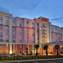 Hampton Inn & Suites Orlando Airport