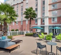 Hampton Inn & Suites Orlando Airport Exterior