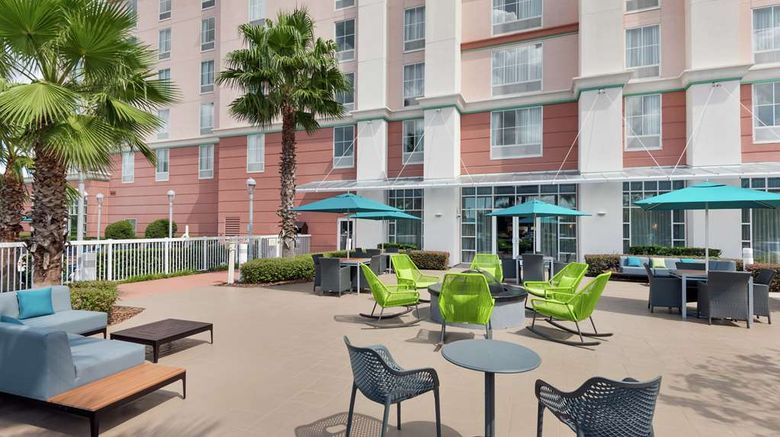 <b>Hampton Inn & Suites Orlando Airport Exterior</b>. Images powered by <a href="https://iceportal.shijigroup.com/" title="IcePortal" target="_blank">IcePortal</a>.