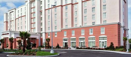Hampton Inn & Suites Orlando Airport Exterior