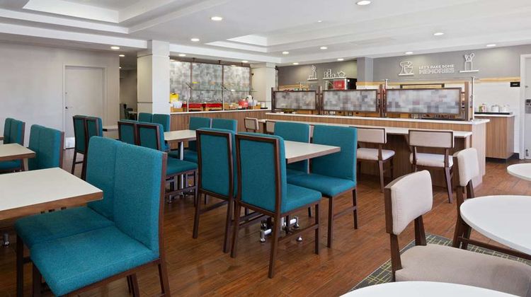 Hampton Inn Orlando Near Universal Blvd Restaurant