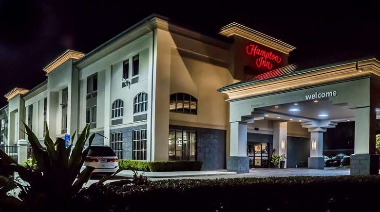 <b>Hampton Inn Lakeland Exterior</b>. Images powered by <a href="https://iceportal.shijigroup.com/" title="IcePortal" target="_blank">IcePortal</a>.