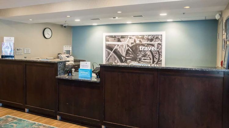 Hampton Inn Lakeland Lobby