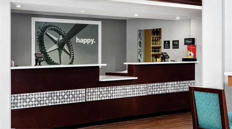 <b>Hampton Inn Orlando/Lake Buena Vista Lobby</b>. Images powered by <a href="https://iceportal.shijigroup.com/" title="IcePortal" target="_blank">IcePortal</a>.