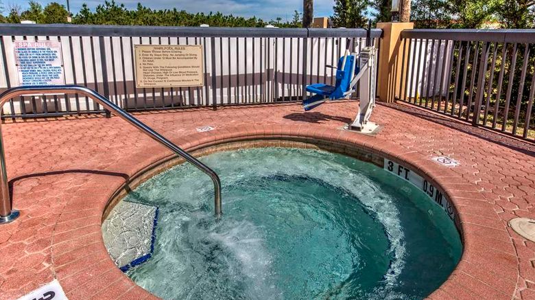 <b>Hampton Inn Orlando-Maingate South Spa</b>. Images powered by <a href="https://iceportal.shijigroup.com/" title="IcePortal" target="_blank">IcePortal</a>.