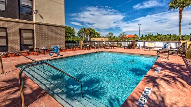 Hampton Inn Orlando-Maingate South Pool