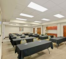 Hampton Inn Mount Dora Meeting