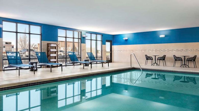 <b>Hampton Inn & Suites, York South, PA Pool</b>. Images powered by <a href="https://iceportal.shijigroup.com/" title="IcePortal" target="_blank">IcePortal</a>.