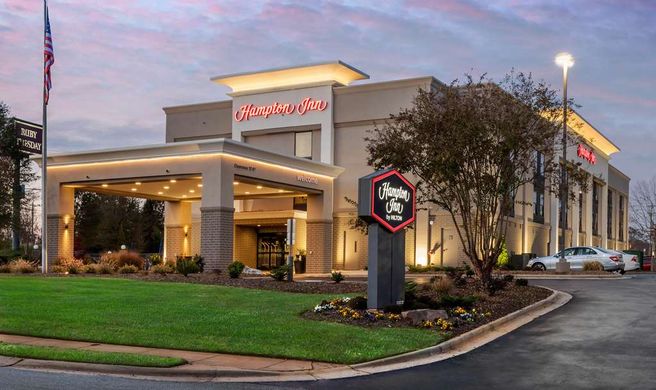 Hampton Inn Mebane Exterior