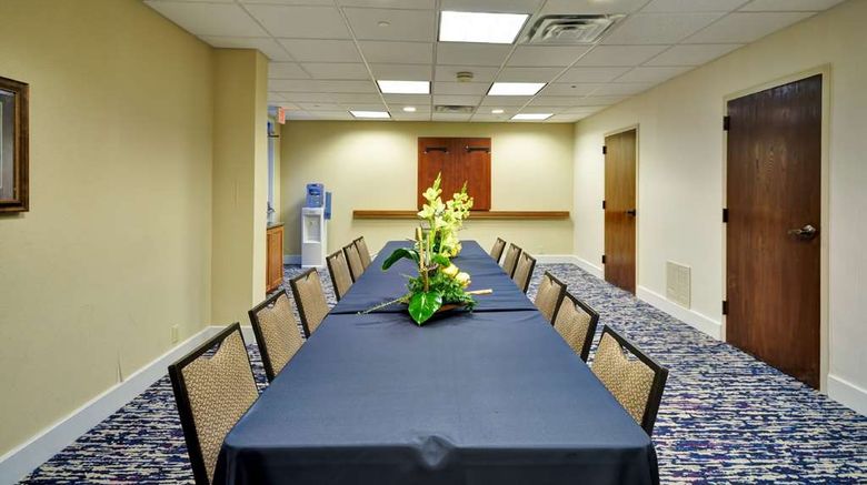 <b>Homewood Suites by Hilton Germantown Meeting</b>. Images powered by <a href="https://iceportal.shijigroup.com/" title="IcePortal" target="_blank">IcePortal</a>.
